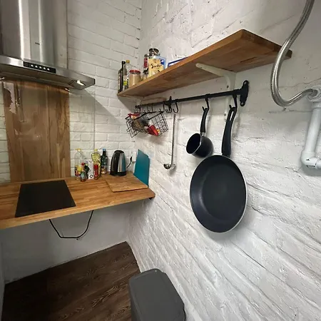 Private Apartament With Shared Bathroom Belgrade Exterior photo