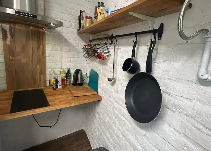 Private Apartament With Shared Bathroom